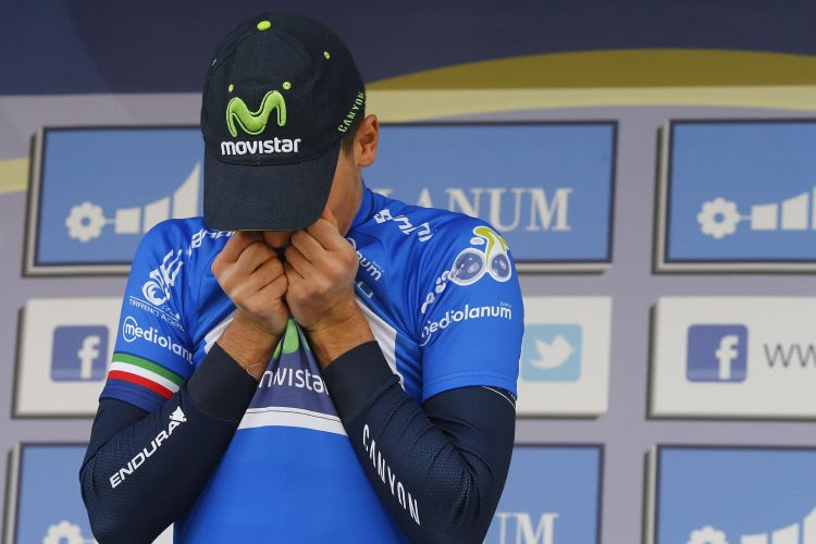 Movistar-renner hangt definitief fiets aan de haak na zware val