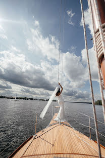 Fotógrafo de casamento Alevtina Ukrainceva (ukraintseva). Foto de 28 de fevereiro