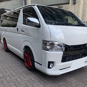 ハイエースバン TRH200V