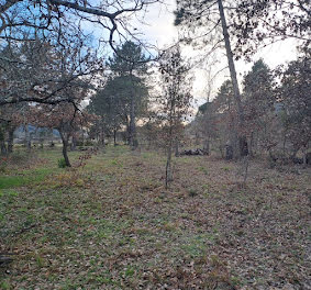 terrain à Bagnols-en-Forêt (83)