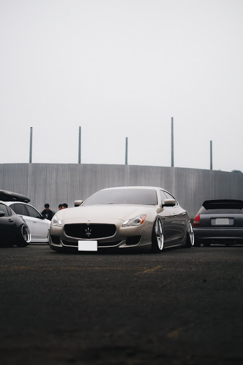 クアトロポルテのマセラティクアトロポルテ・#エアフォース・workwheels・マセラティに関するカスタム事例の投稿画像1枚目