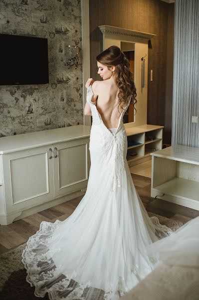 Fotografo di matrimoni Alena Khilya (alena-hilia). Foto del 28 marzo 2020