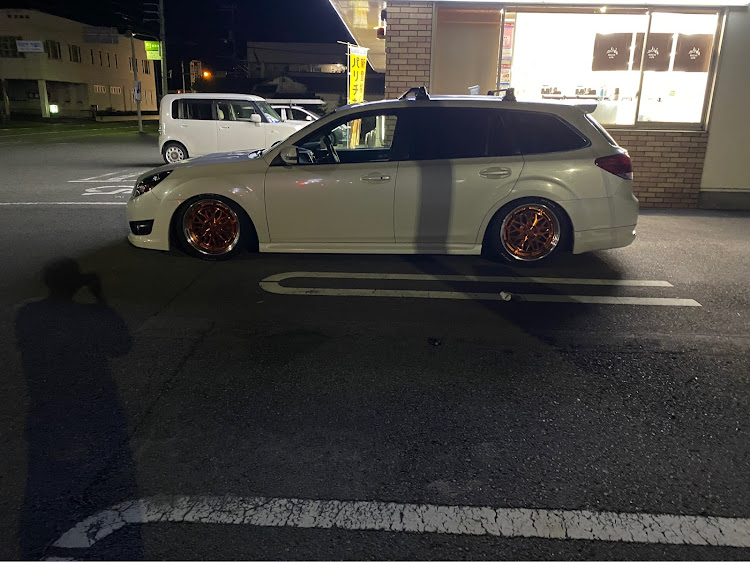 レガシィツーリングワゴンの車高調整・11月もよろしくお願いします・ハロウィン・家族サービスは大事に関するカスタム事例の投稿画像2枚目