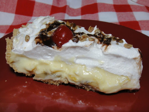 Banana Split Pie.....so good it's hard not to lick the plate.  