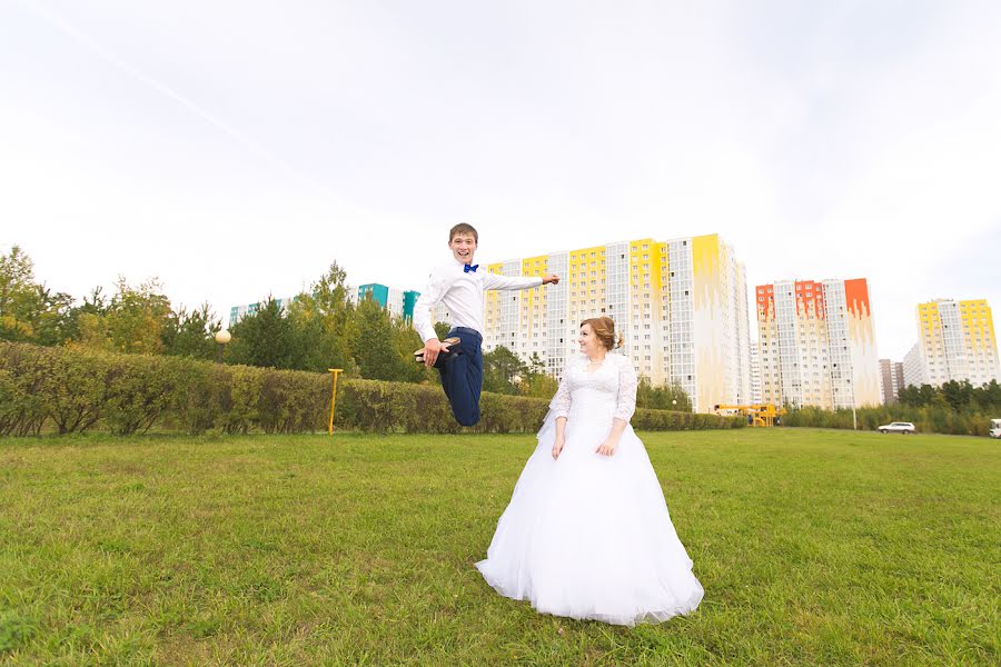 Fotógrafo de casamento Sergey Kataev (kataeff). Foto de 29 de novembro 2016