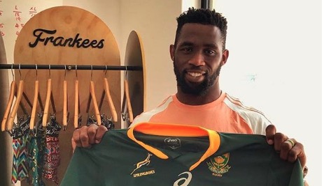 Siya Kolisi has paid tribute to Zindzi Mandela.