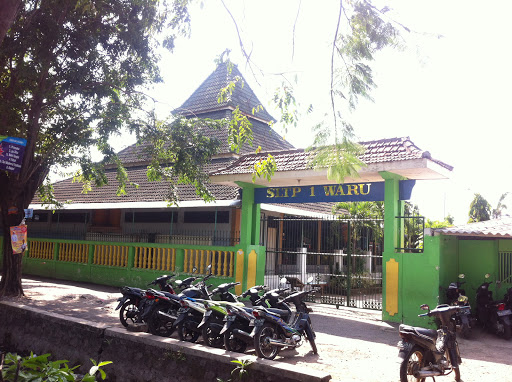 Masjid SLTP 1 Waru 