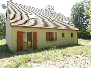 maison à Bois-le-Roi (27)