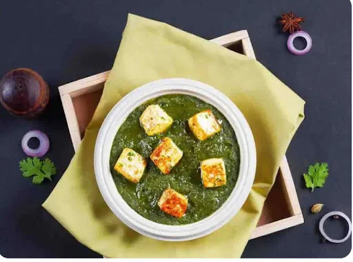 Palak Paneer Bowl (Half Kg)