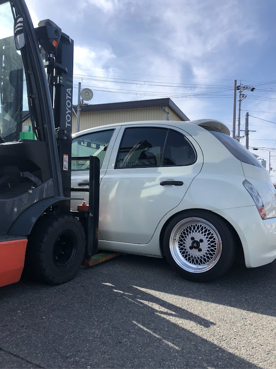 マーチのエンケイ92・車高短AK12仲間・スペーサー入れた・あなたの ...