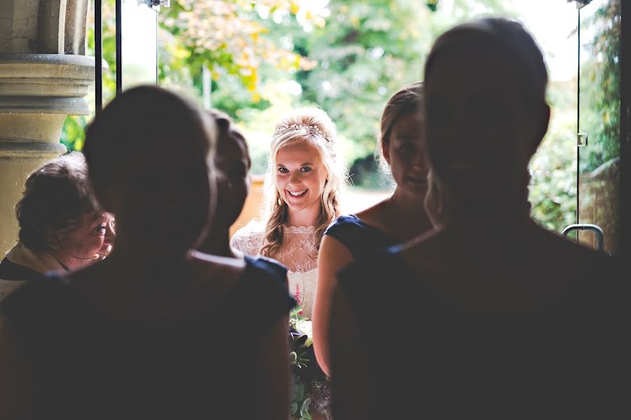 Fotografo di matrimoni Robert Burress (shootinghip). Foto del 6 dicembre 2017