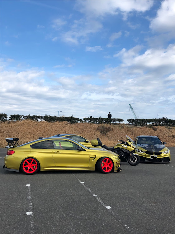 M4 クーペの御前崎マリンパークミーティング・大人の休日・2月2日・オースチンイエロー・撮影会に関するカスタム事例の投稿画像7枚目