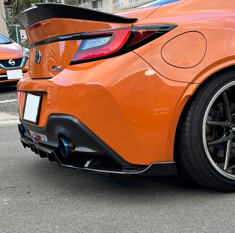 GR86のGR86 10th Anniversary・お尻のイメチェン・洗車・ディフューザーに関するカスタム事例の投稿画像2枚目