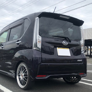 ムーヴカスタム LA150S