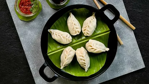 Mix Veg Steamed Momos [6 Pieces]