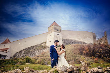 Wedding photographer Sabin Florin (sabinfotograf). Photo of 10 December 2022