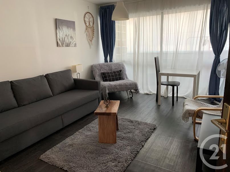 Location meublée appartement 1 pièce 27.34 m² à Montpellier (34000), 522 €