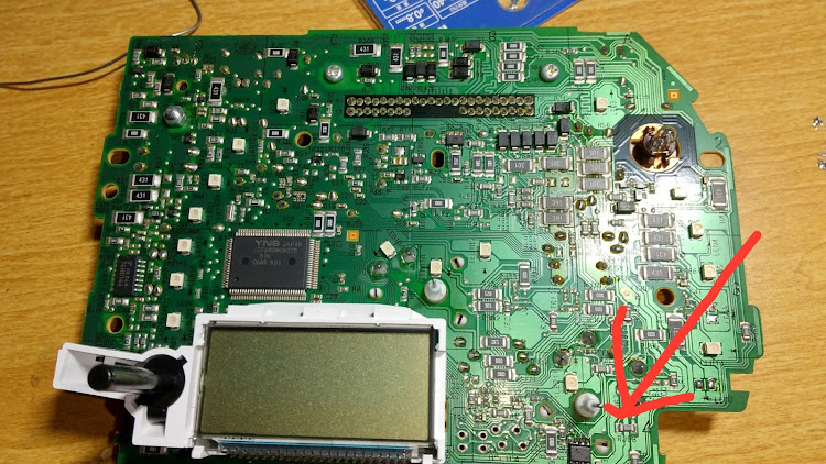 コペンのメーターイルミ交換・メーターロム交換・スケボーにニューフェイス登場・DIY・スラスターシステムに関するカスタム事例の投稿画像3枚目