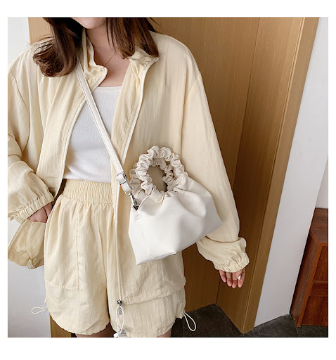 Title 9, Dames crossbody tas, draagbare Cloud Bag. Licht...