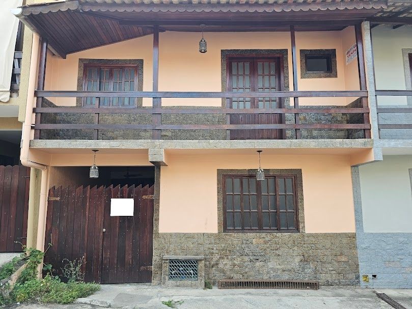 Casas à venda Trindade