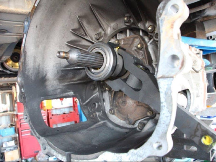 チェイサーのクラッチ交換に関するカスタム事例の投稿画像3枚目