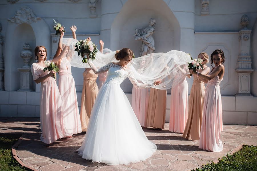 Fotógrafo de casamento Pavel Frank (frank). Foto de 17 de janeiro 2018