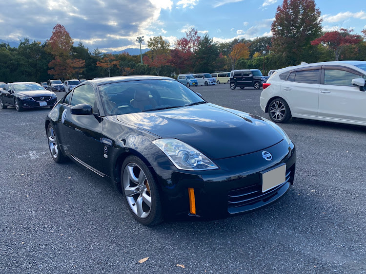 フェアレディZのドライブ・紅葉と愛車に関するカスタム事例の投稿画像1枚目