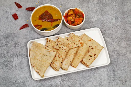 5 Phulka With Tadka Dal And Dry Sabji