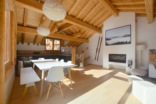 Chalet with terrace 5
