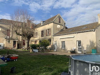 maison à Villeneuve-la-Guyard (89)