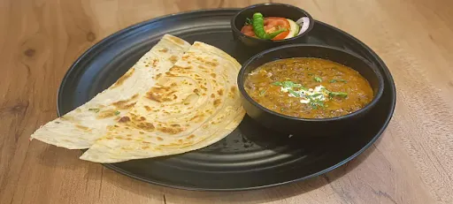 Gt Road Ki Dal Makhani Lachha Paratha Meal