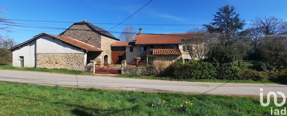 Vente ferme 6 pièces 110 m² à Galgan (12220), 180 000 €