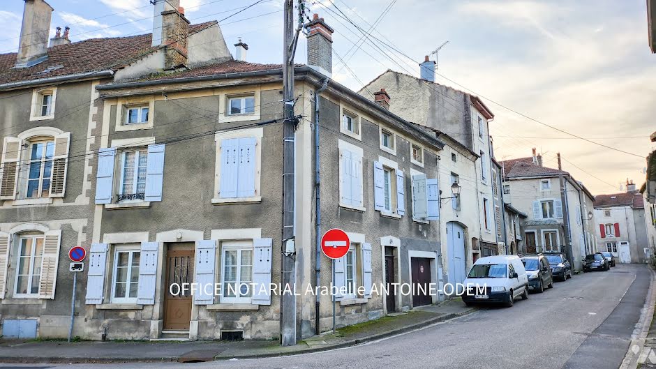 Vente maison 5 pièces 100 m² à Neufchâteau (88300), 10 000 €