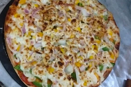 Capsicum Onion Golden Corn Mix Pizza ( 8 Inches 6 Selice) Medium Crust