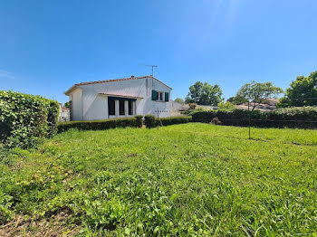 maison à Saint-Sulpice-de-Royan (17)