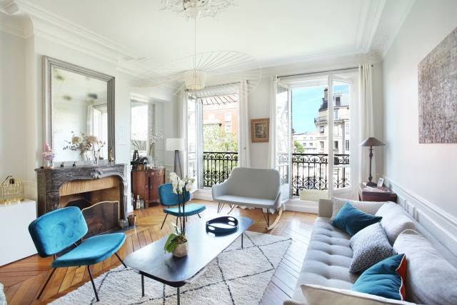 Vente appartement 4 pièces 82 m² à Paris 18ème (75018), 687 000 €