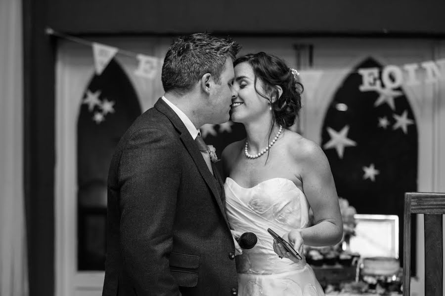 Wedding photographer Laura Benson (laura1147). Photo of 10 February 2019