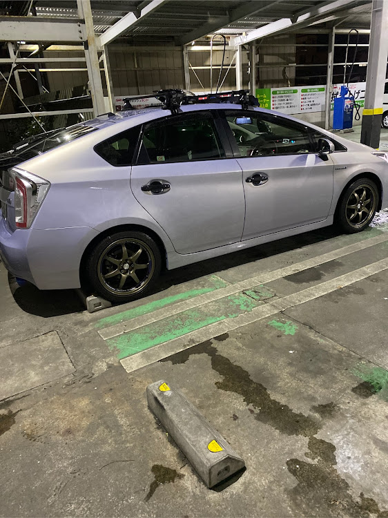 プリウスの洗車・目指せPickUpCars・洗車場・セクシーボディ選手権・CCウォーターゴールドに関するカスタム事例の投稿画像1枚目