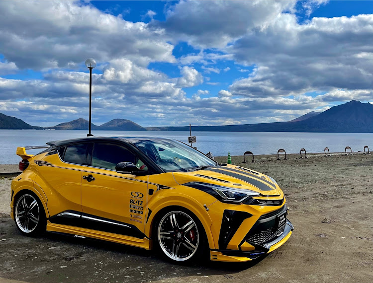 C-HRのTOYOTA・C-HR・支笏湖ポロピナイ・スマホ写真部に関するカスタム事例の投稿画像2枚目
