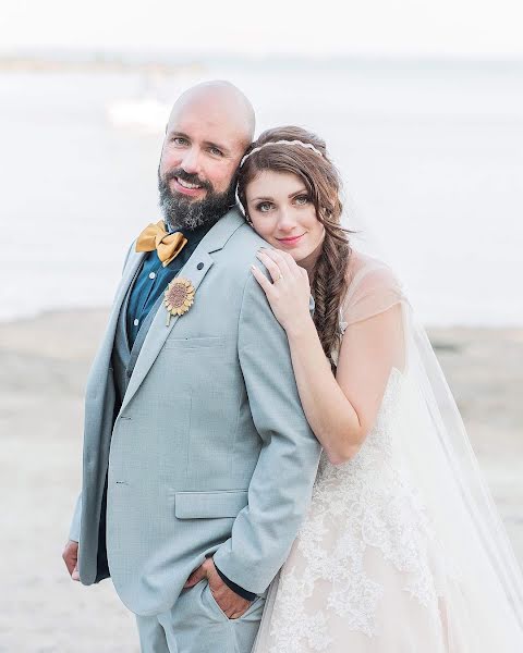 Fotógrafo de casamento Lesley Bogan (pureaperture). Foto de 22 de abril 2019