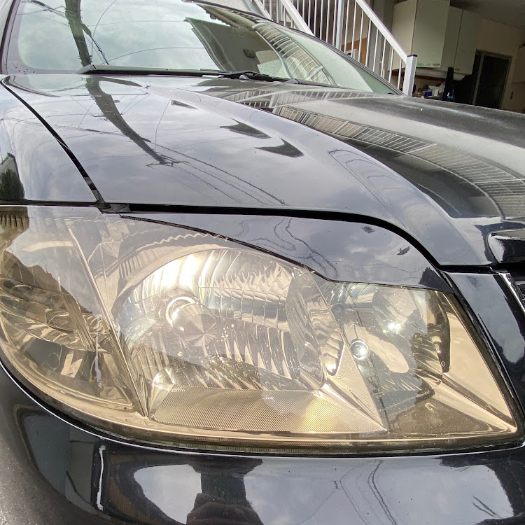 カローラフィールダーのDIY・ヘッドライトみがき・ヘッドライトフィルム施工に関するカスタム事例の投稿画像6枚目