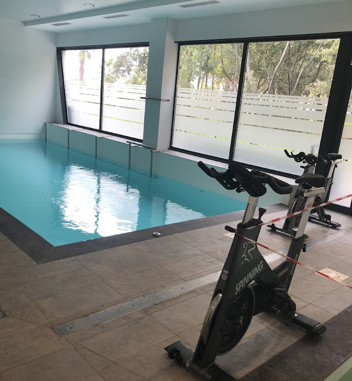 The indoor recovery pool at Toulon's training campus.