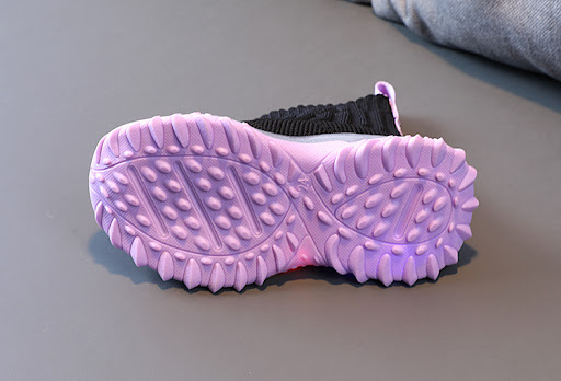 Title 2, Flying Knit Sports Boys And Girls Light Up Shoe...