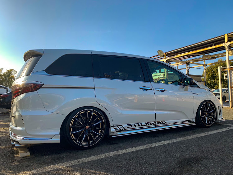 オデッセイの車検完了‼️・次の日死ぬ程チェックランプ・バッテリー上がり🤣・今年も不運の1年？に関するカスタム事例の投稿画像1枚目