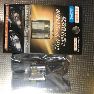 ヴォクシー ZRR80W