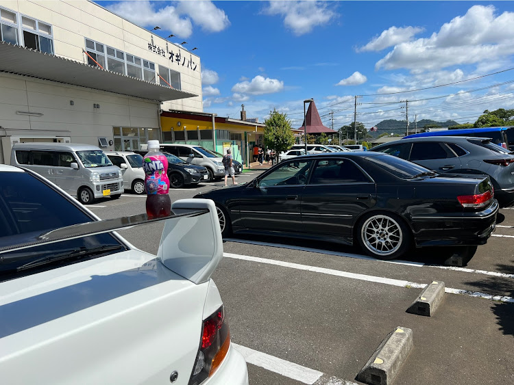 ランサーエボリューションのウクライナに平和を！・低そうで低くない少し低いクルマ・燃費悪い以外、最高の車・宮ヶ瀬遠征・またやったよーん(´；ω；｀)に関するカスタム事例の投稿画像3枚目