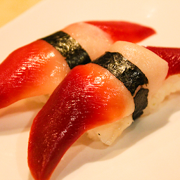 Red Clam Sushi 