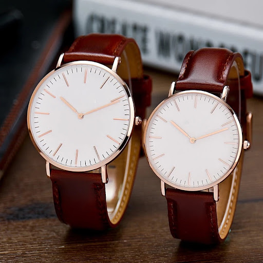 Title 2, Explosive WeChat Store Gift Watch