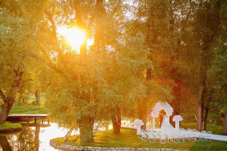 Fotógrafo de casamento Yuriy Koloskov (yukos). Foto de 23 de agosto 2018