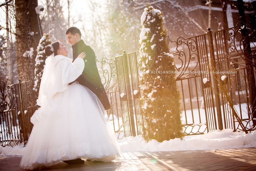 Fotógrafo de bodas Aleksandra Romanchenko (photo2012). Foto del 23 de abril 2017